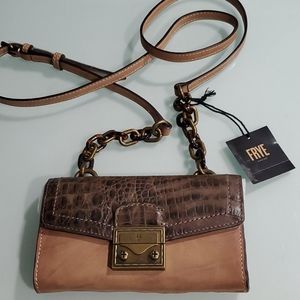 Frye Ella Croc-Embossed Brown Leather Crossbody Wallet Bag – Brand New with Tags